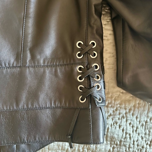 Balenciaga Black Quilted Leather Jacket - Picture 9 of 10